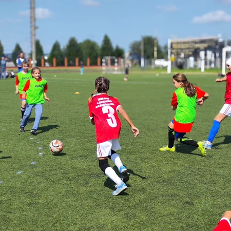 Ребята из команды ГБОУ СОШ №1 г. Нефтегорск вышли в финал ежегодного турнира по футболу «Лето с футбольным мячом»