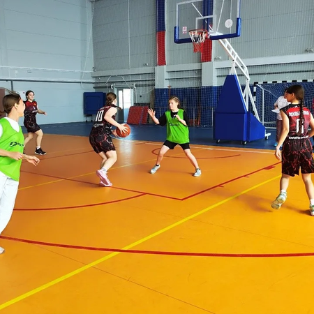 Поздравляем ребят из ГБОУ СОШ №3 с победой в окружном этапе Президентских игр!!!