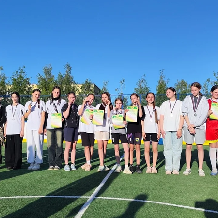 Турнир по мини-футболу среди команд девочек