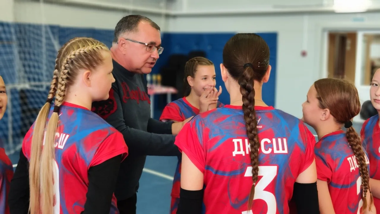 Первое открытое первенство по волейболу среди девушек