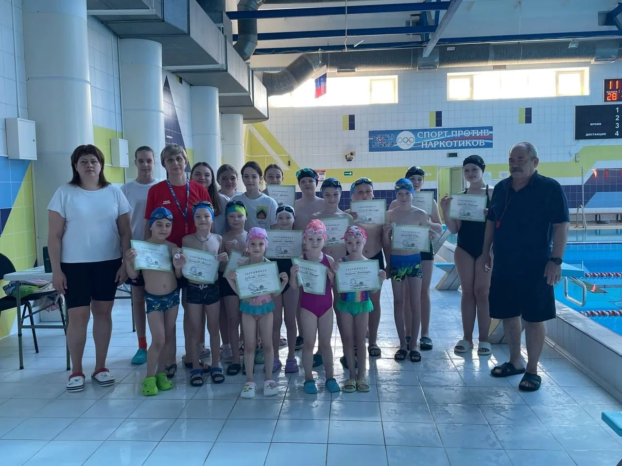 Юный пловец