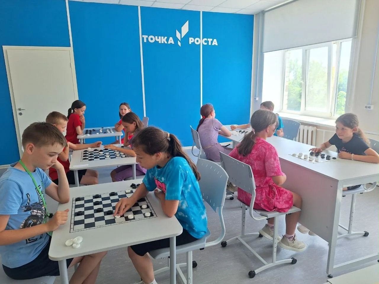 Сегодня в лагере "Бригантина" кипели страсти на чёрно-белых досках и не только!