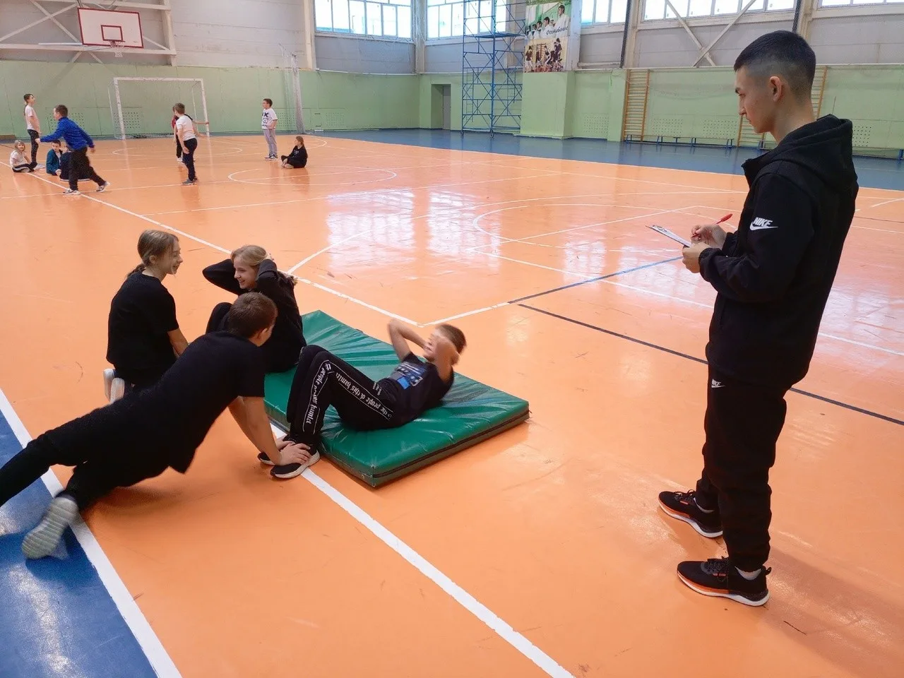 В Первой Нефтегорской школе прошли тестирования по ВФСК "ГТО"